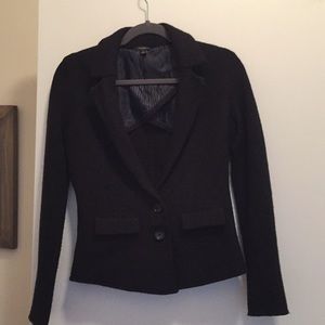 Ann Taylor black blazer, size small, peplum back!
